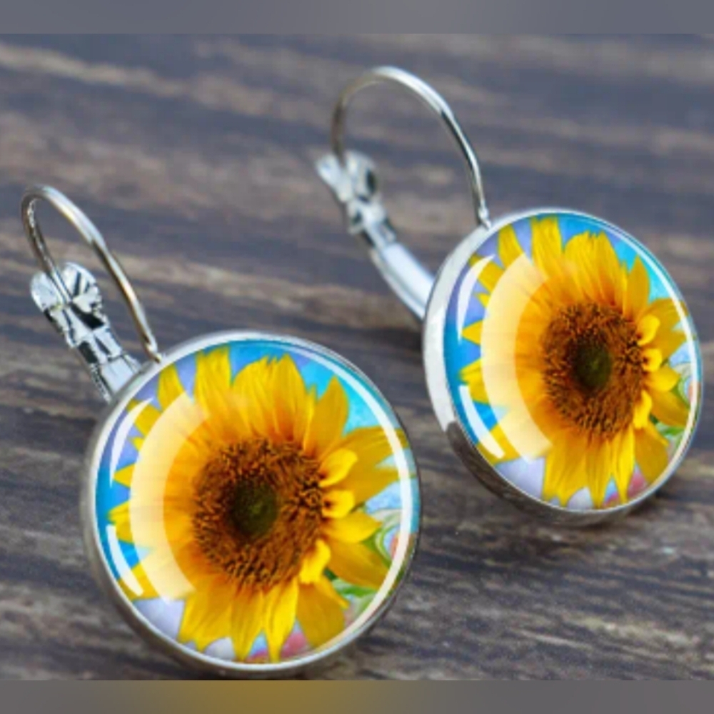 2/$30 Or 3/$35 Colorful Y2K Sunflower Design Silver Crystal Glass Earrings(#090)